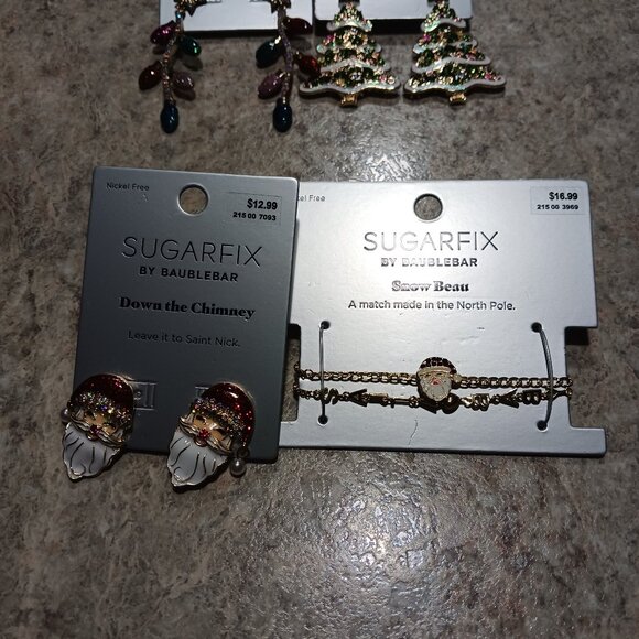 Sugarfix by Baublebar Christmas earrings - Picture 3 of 4